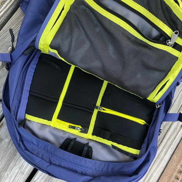 North Face Backpack - Picture 2 of 4